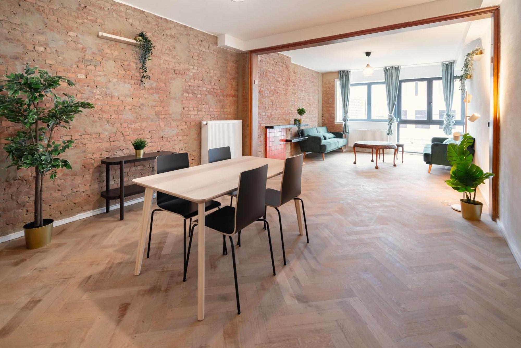 Two-Bedroom Apartments In The Heart Of Αμβέρσα Εξωτερικό φωτογραφία