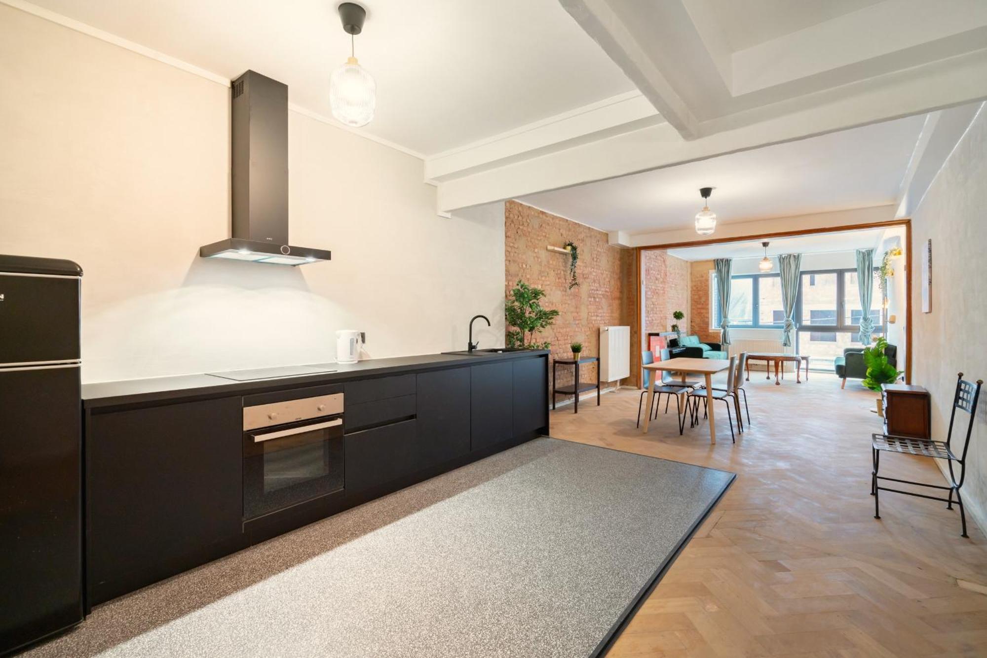 Two-Bedroom Apartments In The Heart Of Αμβέρσα Εξωτερικό φωτογραφία
